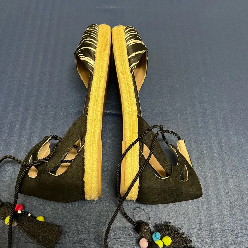 Betsey Johnson Womens Hazyl Espadrille Shoes Black Ankle Strap 8.5